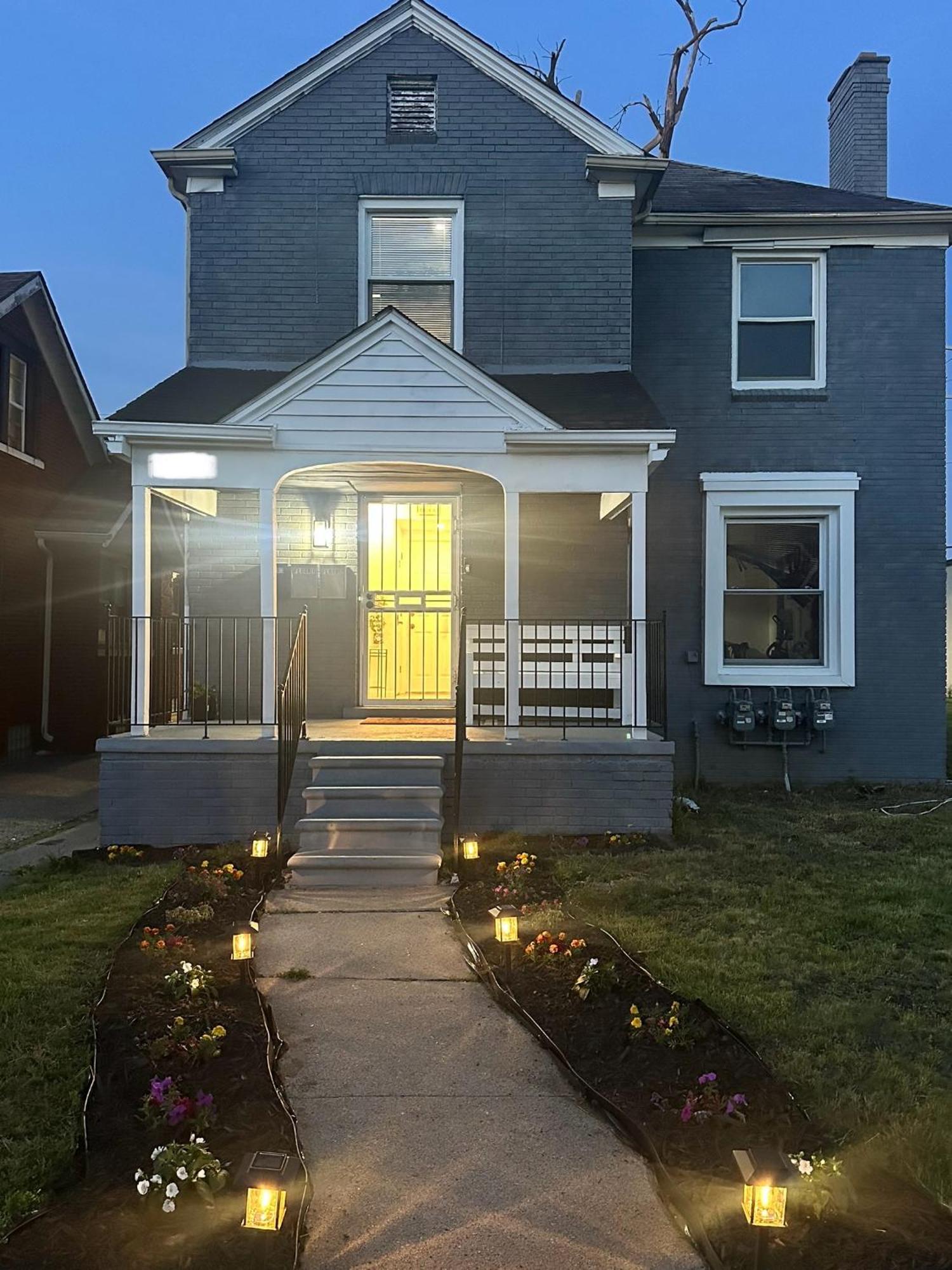 Retreat Apartment Detroit